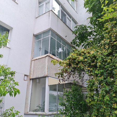 Apartament 2 Camere - Pitesti / 2-Rooms Apartment - Pitesti Exterior photo