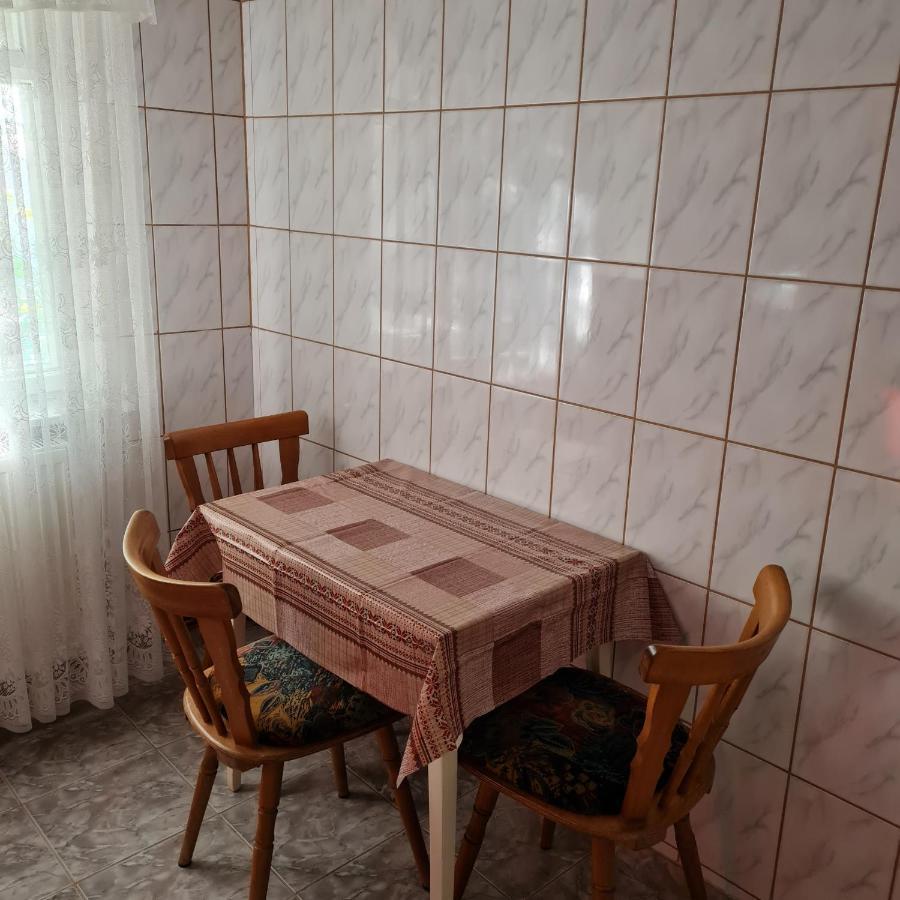 Apartament 2 Camere - Pitesti / 2-Rooms Apartment - Pitesti Exterior photo